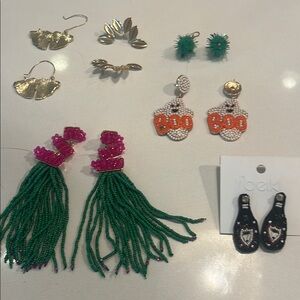 ❤️ 6 for 20 ❤️ Lot of 6 fun earrings